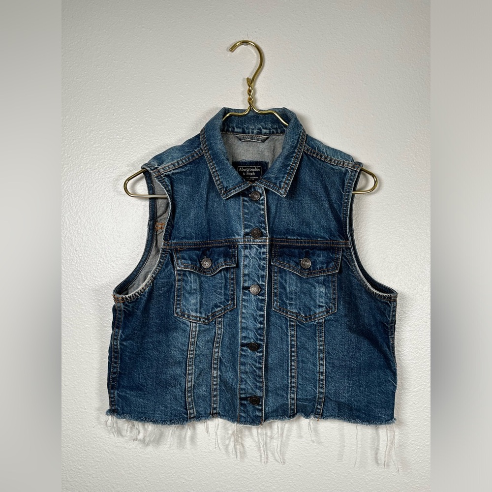 Abercrombie & Fitch denim crop jean jacket vest size large